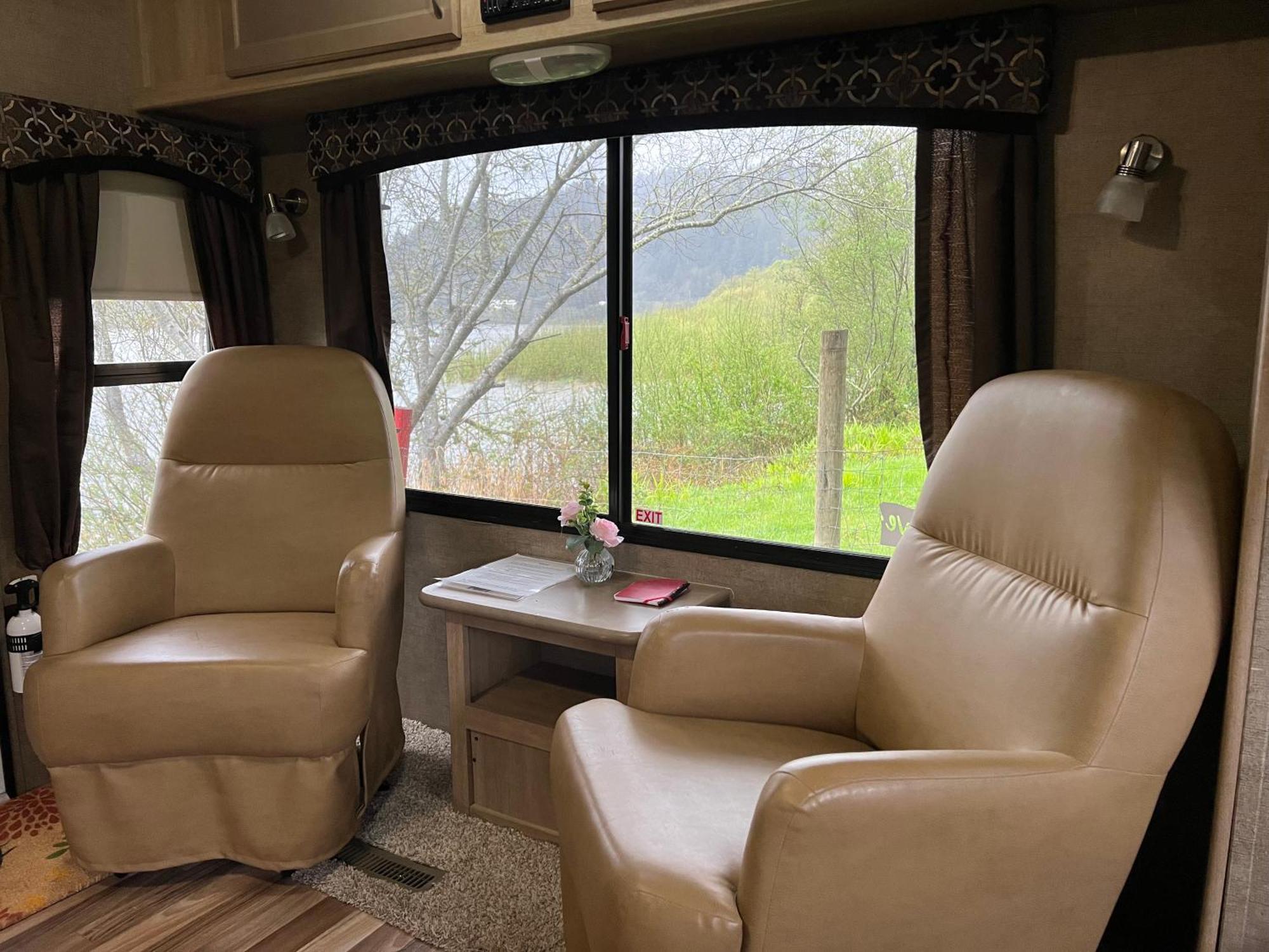 Surfside Glamping Camper Otel Klamath Dış mekan fotoğraf