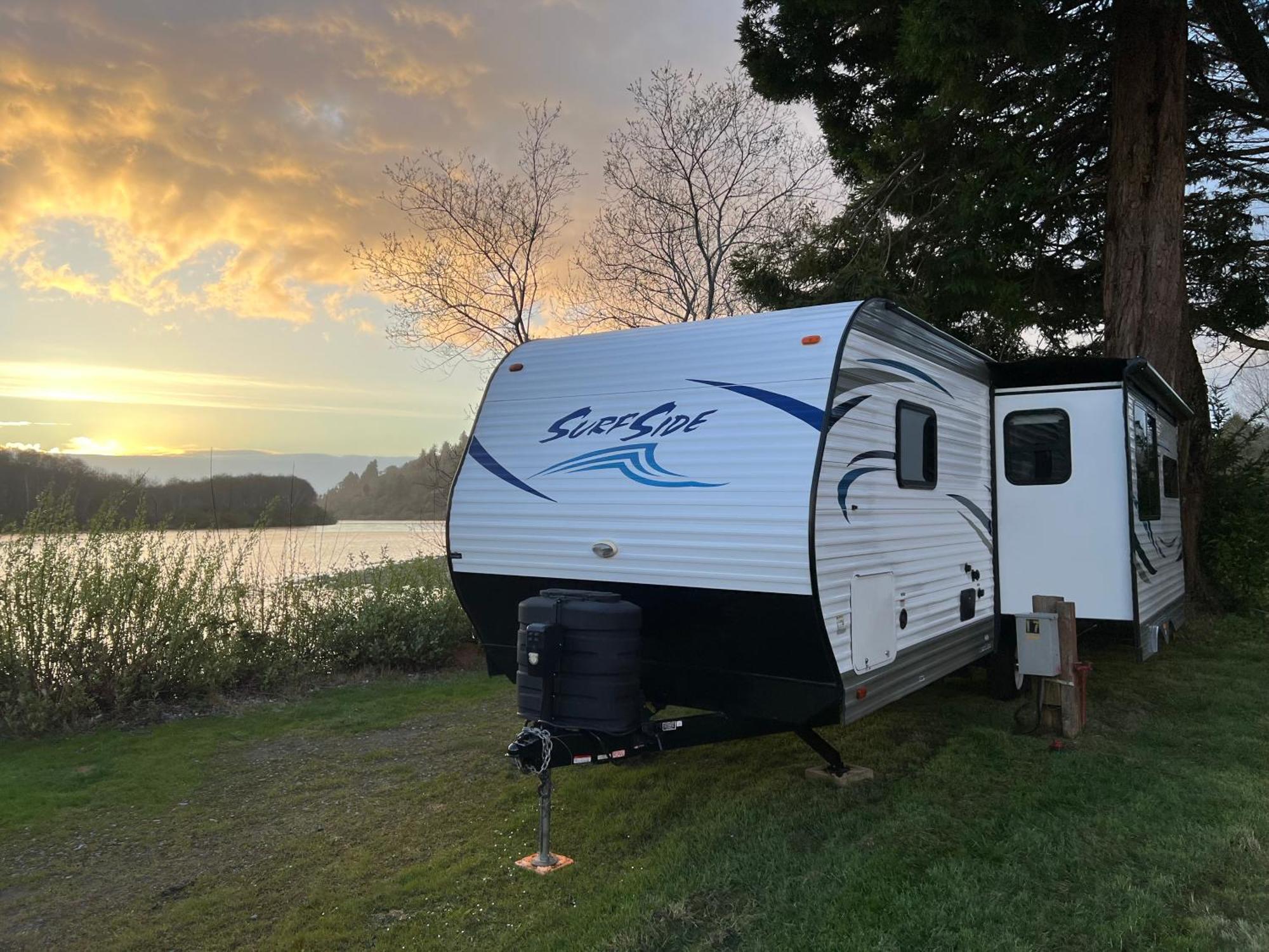 Surfside Glamping Camper Otel Klamath Dış mekan fotoğraf