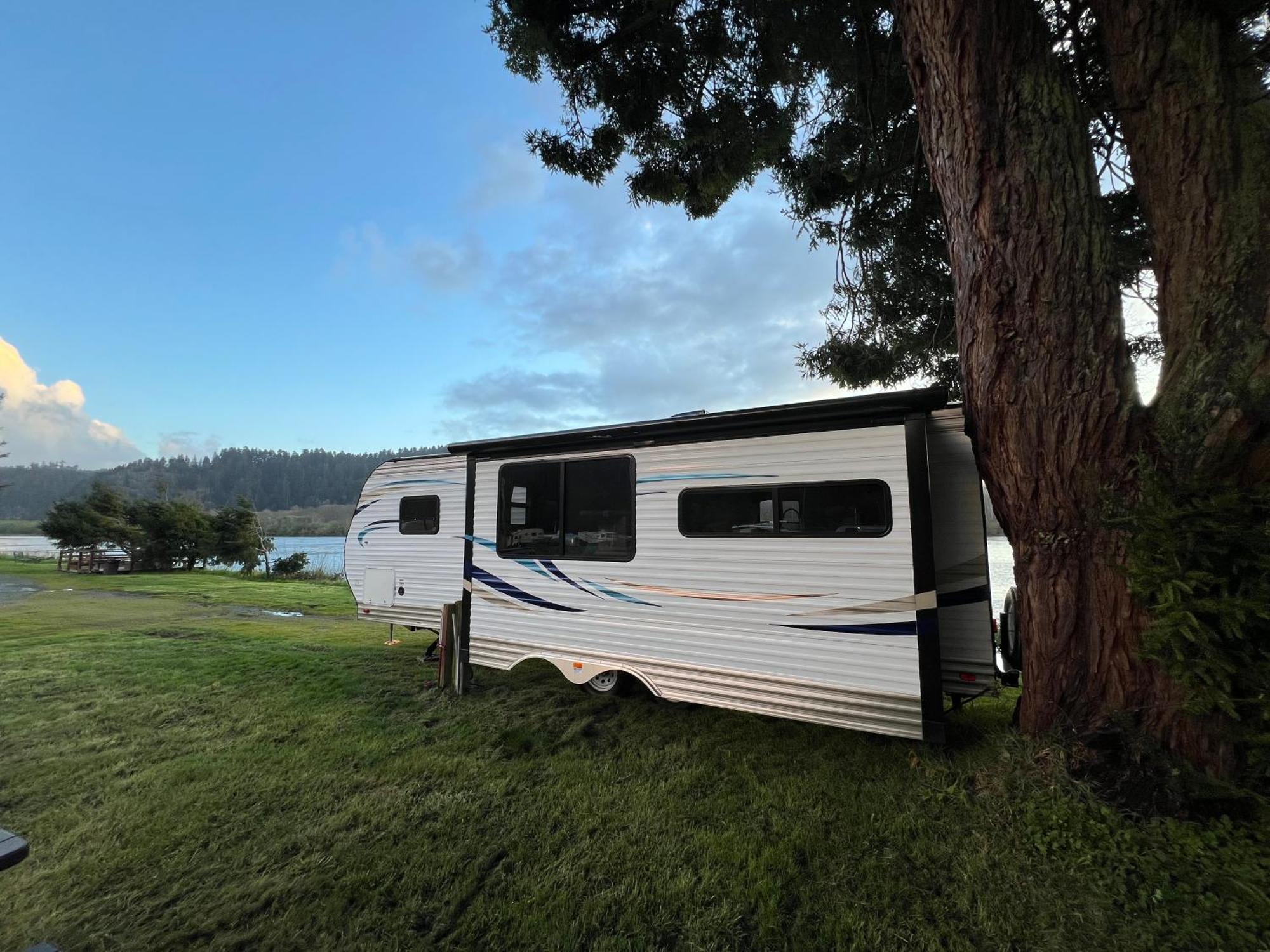 Surfside Glamping Camper Otel Klamath Dış mekan fotoğraf